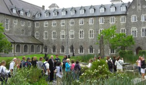 550W-Campus-Tour-for-University-of-Dayton-students